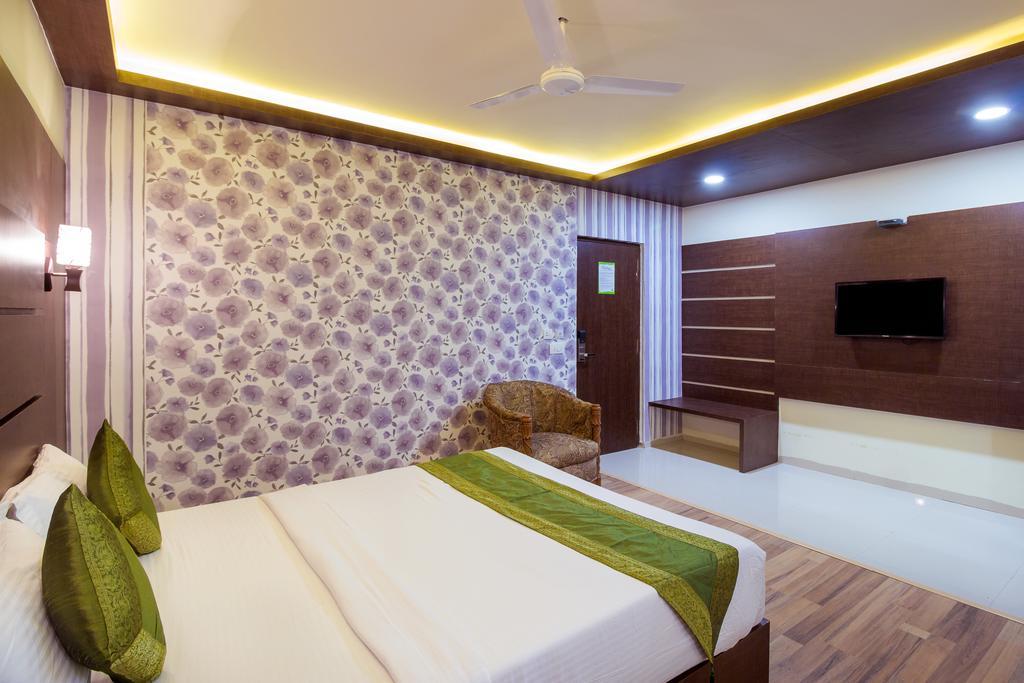 Itsy Hotels Arastu Inn Хидерабад Екстериор снимка